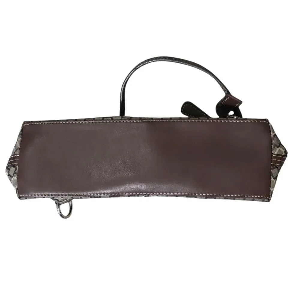 Liz Claiborne gently claiborne no